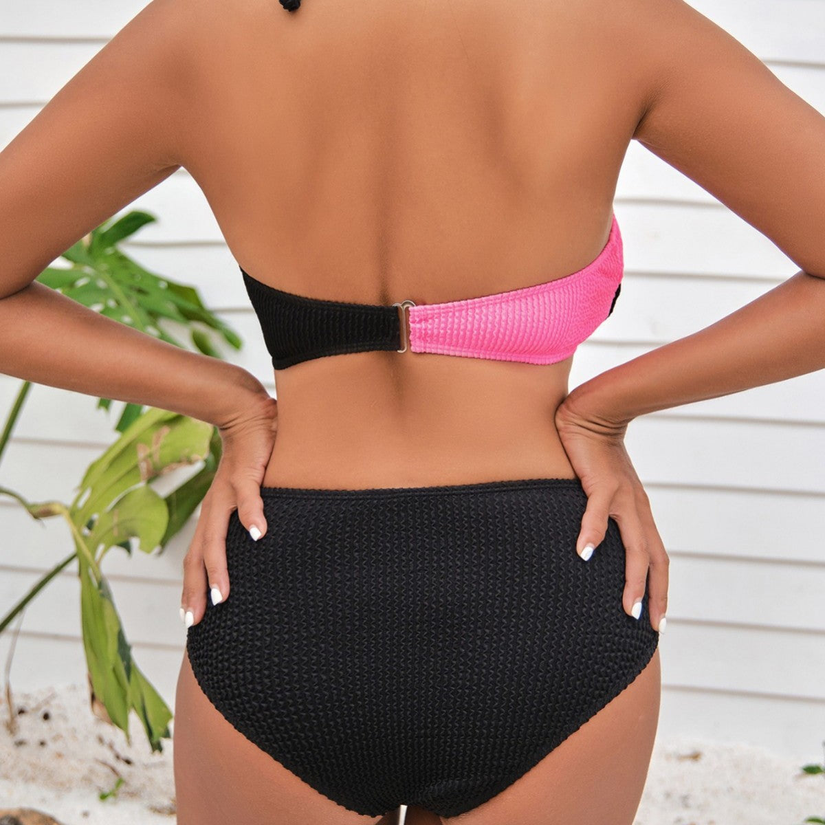 Fresco y femenino Bikini