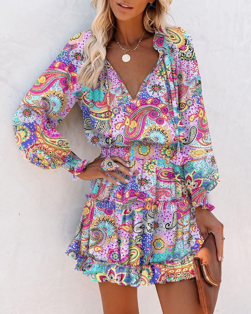 CM | Mini Vestido Floral para una elegancia vibrante