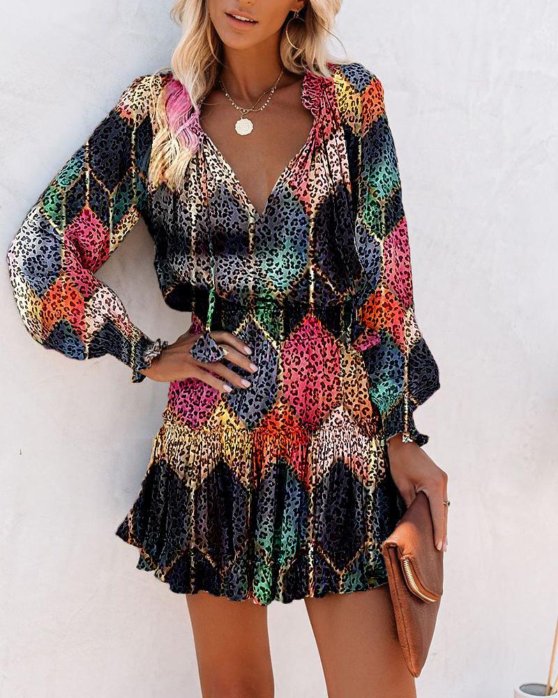 CM | Mini Vestido Floral para una elegancia vibrante