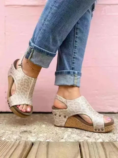 CM | Sandalias de cuña chic
