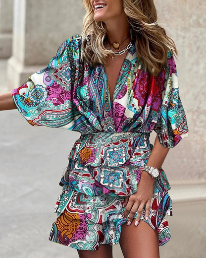 CM | Vestido corto tropical con volantes