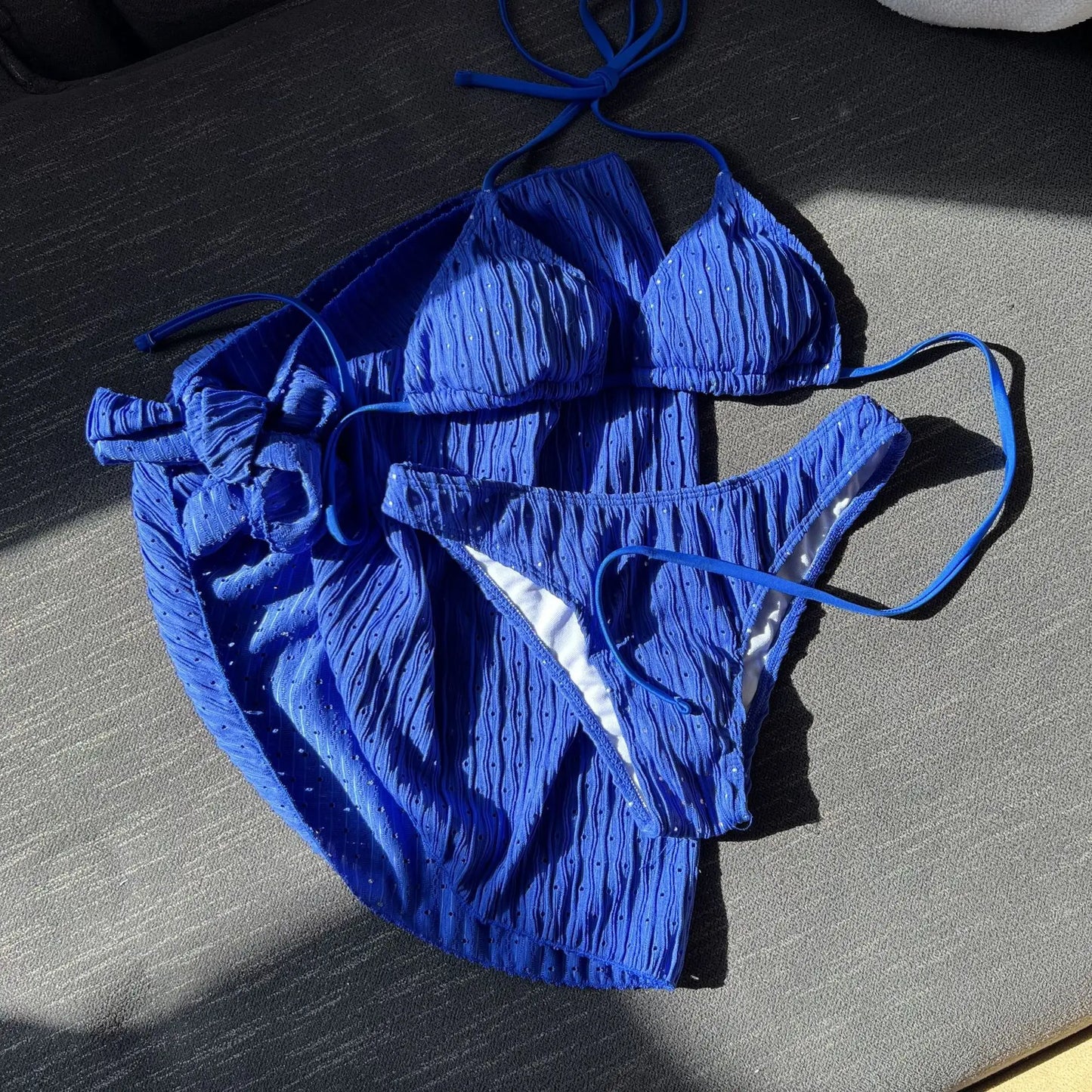 Pulido y juguetón Bikini