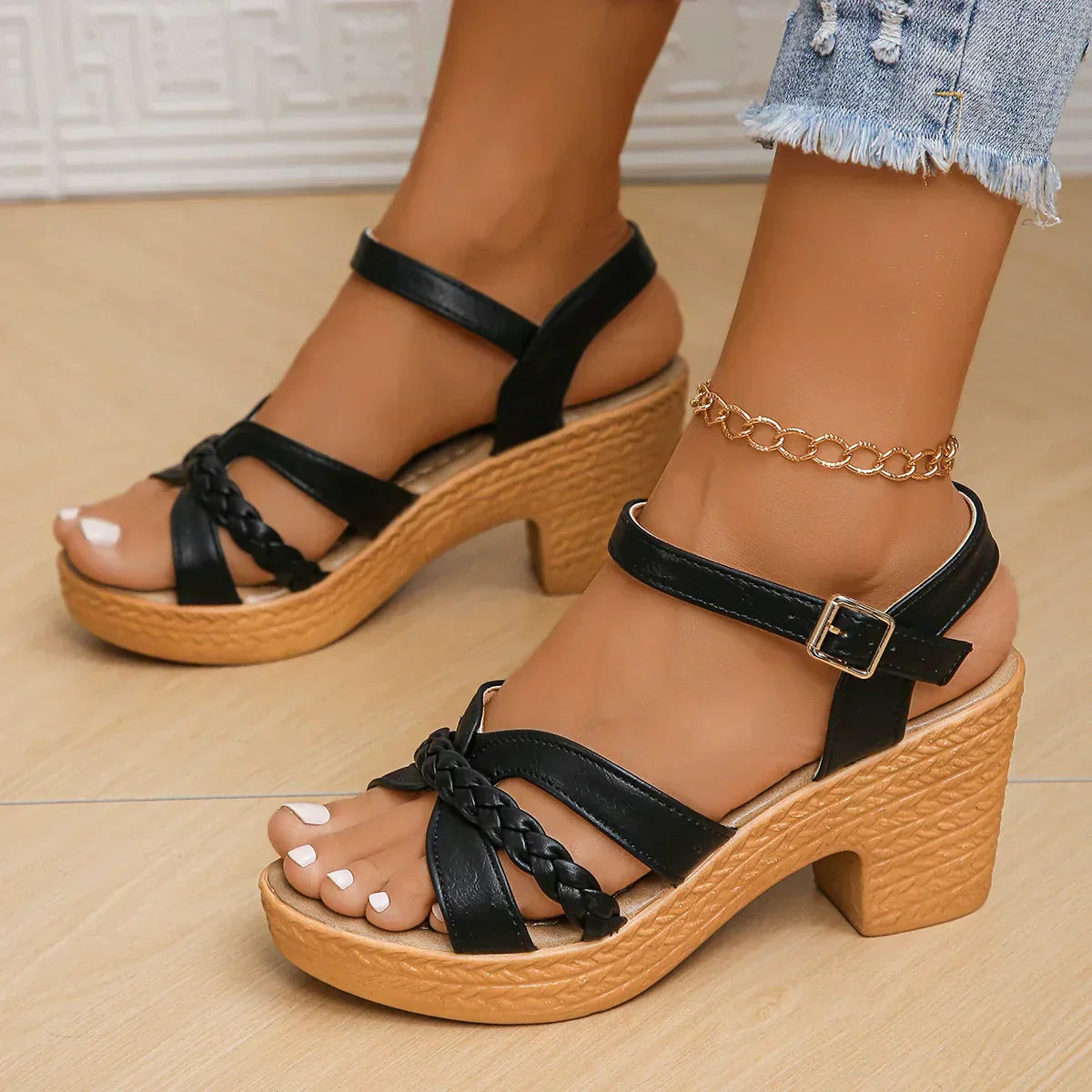 CM | Sandalias de verano ligeras y vaporosas