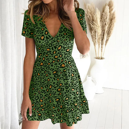 CM | Mini vestido de verano estampado de leopardo