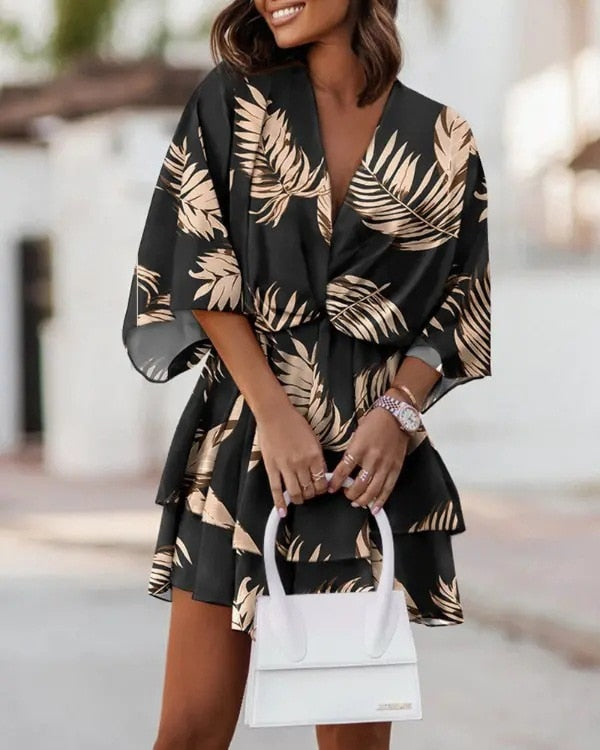 CM | Vestido corto vaporoso con estampado floral