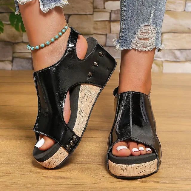 CM | Sandalias de cuña chic