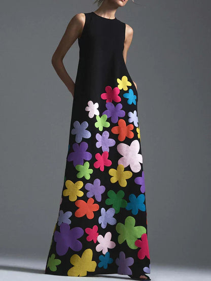 CM | Maxi vestido negro con estampado floral y escote redondo