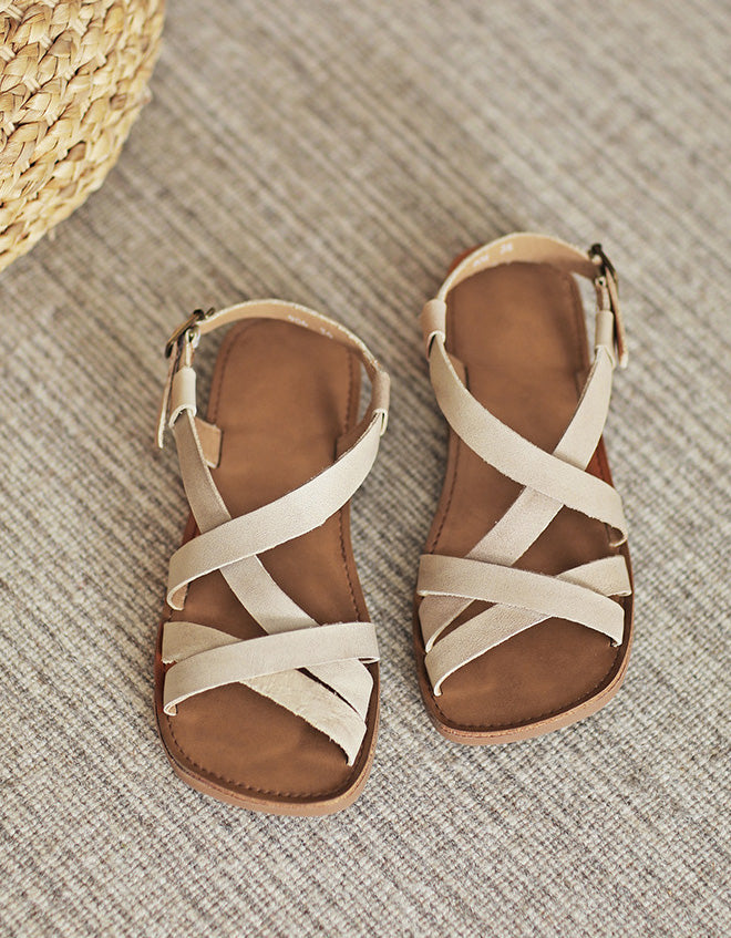 CM | Sandalias ligeras de piel