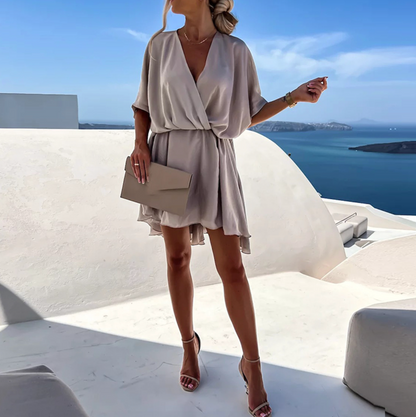 CM | Minivestido ancho de estilo veraniego y diseño moderno