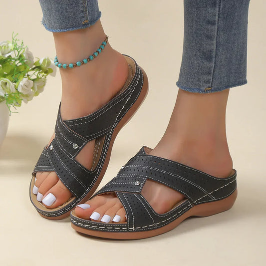 CM | Sandalias versátiles y aireadas