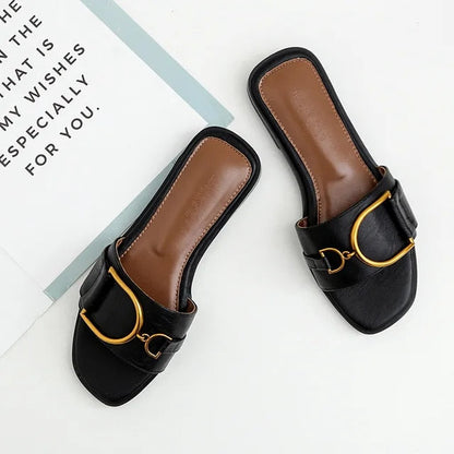 CM | Elegantes sandalias con hebilla