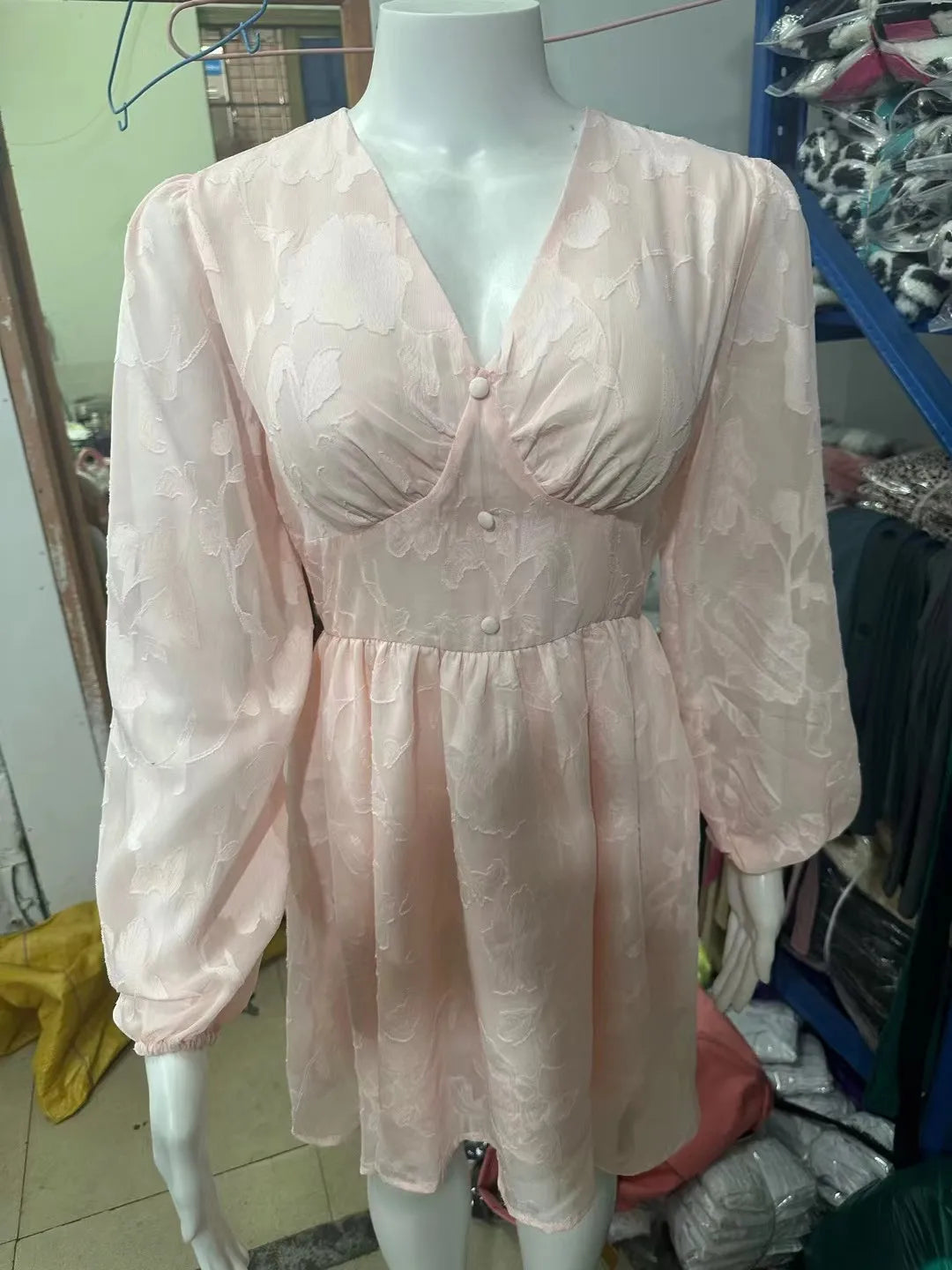 CM | 2024 Sexy mini vestido boho verde de manga larga y escote en A