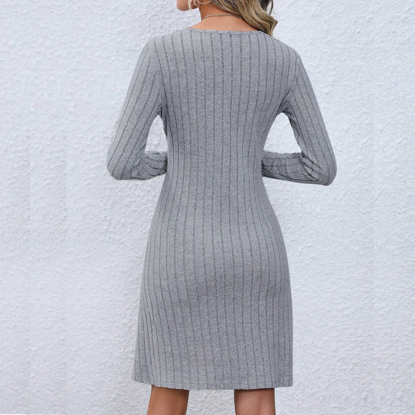 CM | Chic vestido midi con escote en V y cintura abotonada, manga larga, monocolor