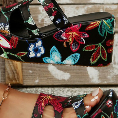 CM | Sandalias peep toe florales recortadas