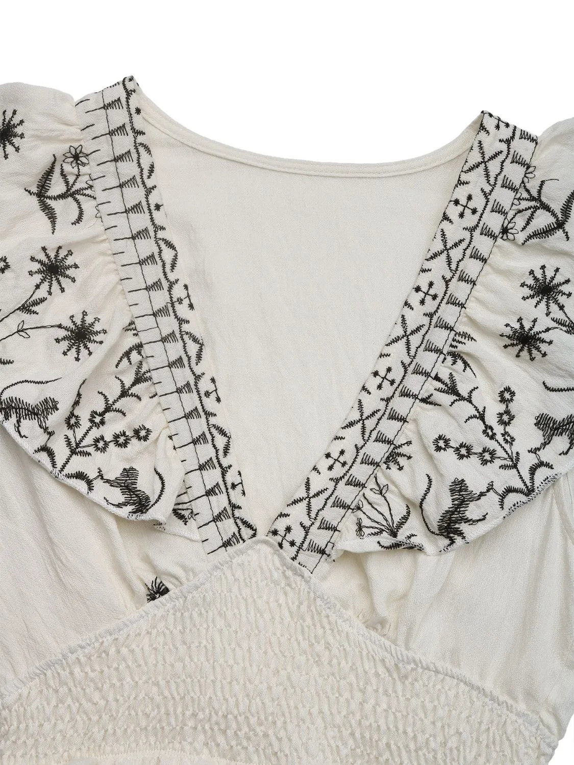 CM | Minivestido fruncido con mangas de volantes