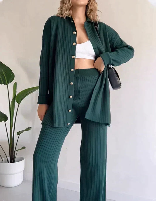 CM | Blusa y pantalón modernos y vaporosos