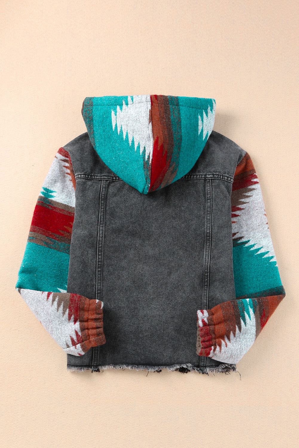 CM | Chaqueta de invierno relajada y atemporal