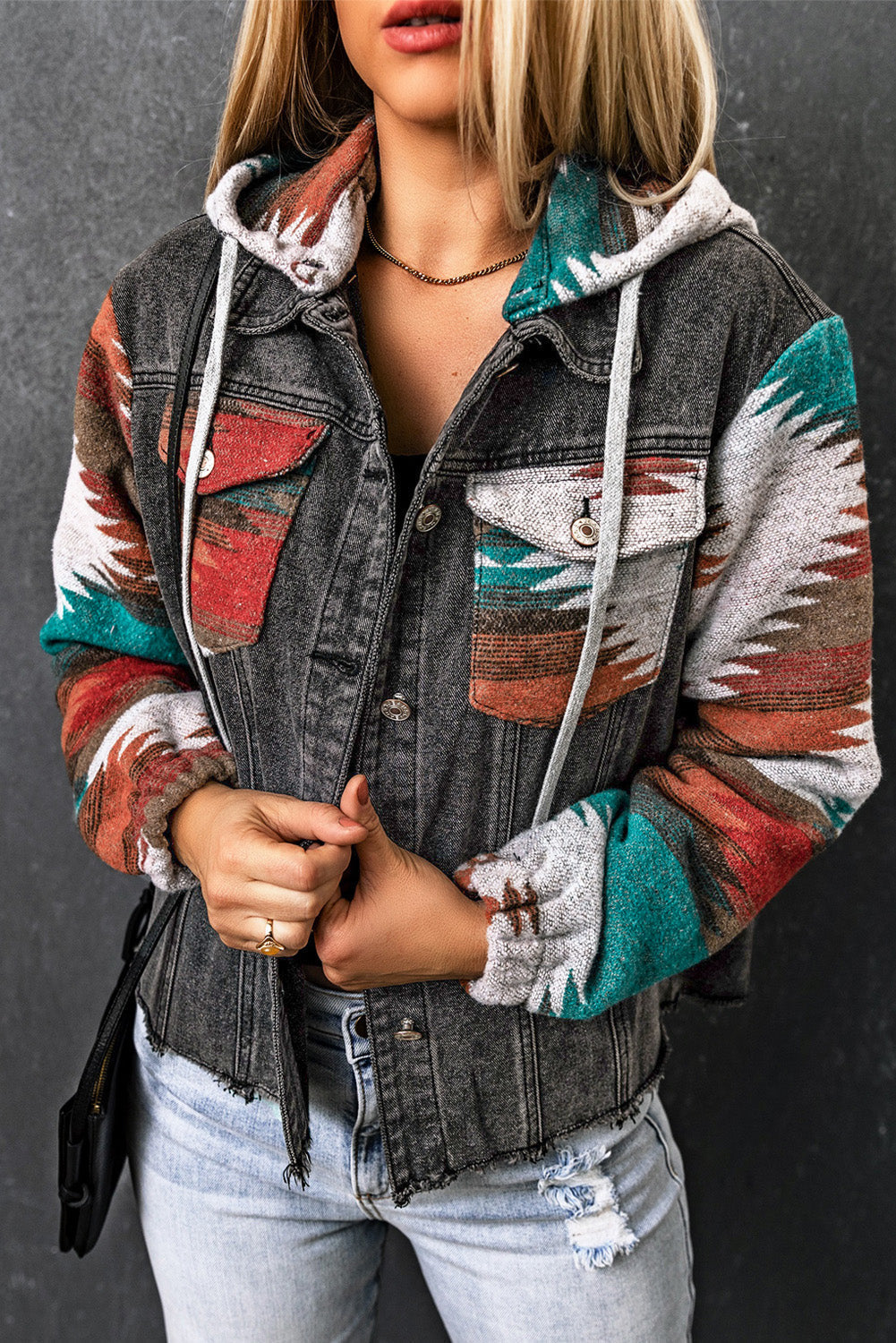 CM | Chaqueta de invierno relajada y atemporal