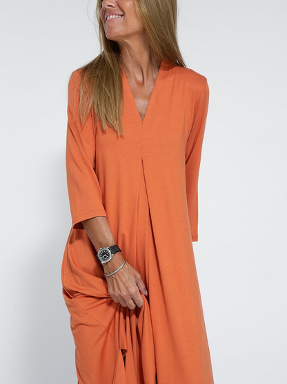 CM | Vestido casual, monocromático y cómodo con escote en V