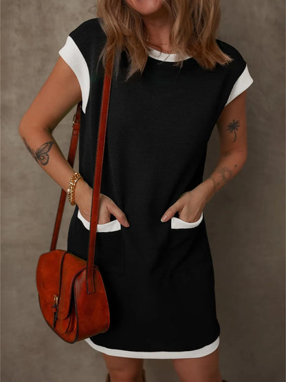 CM | Mini vestido con escote redondo y manga larga