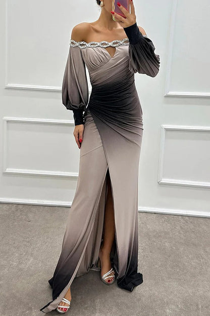 CM | Julieta Estampado degradado Cuello barco Hombros descubiertos Detalle piedras preciosas Vestido con aberturas Maxi Vestido