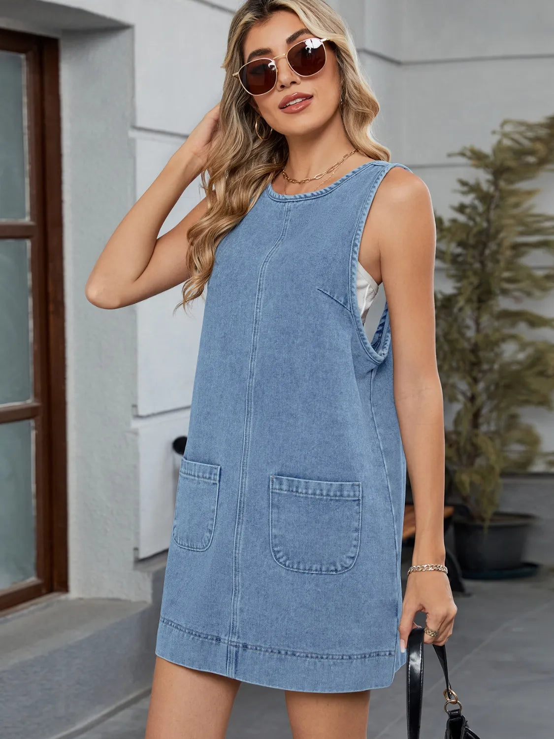 CM | Vestido mono vaquero cuello redondo