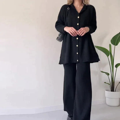 CM | Blusa y pantalón modernos y vaporosos