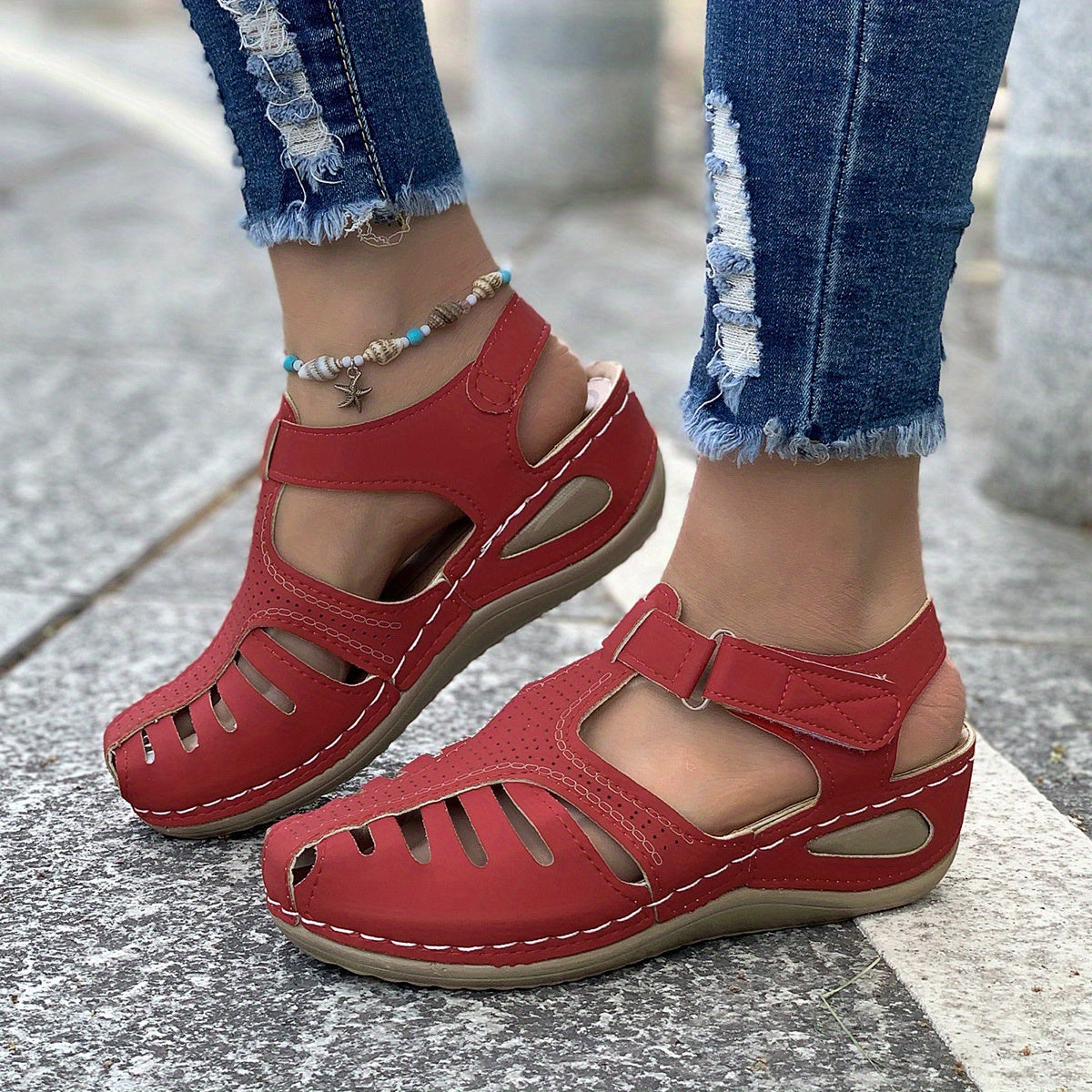 CM | Sandalias clásicas y elegantes