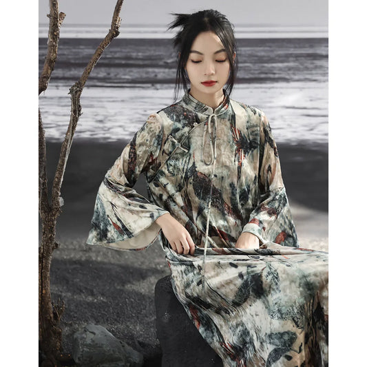 CM | Elegante vestido largo retro de terciopelo oscuro con botones de disco