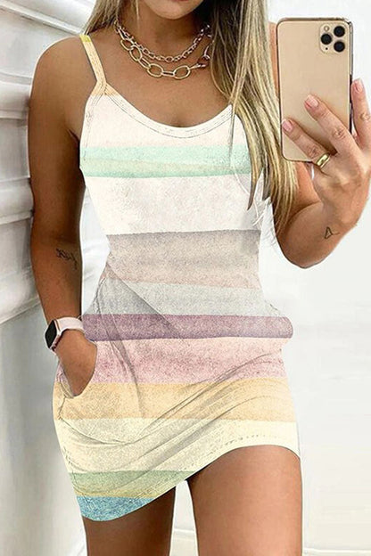 CM | Vestido corto a rayas con bolsillos