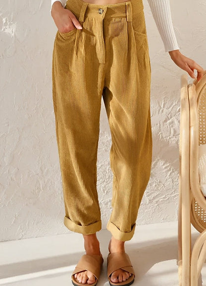 CM | Elegantes pantalones de pana