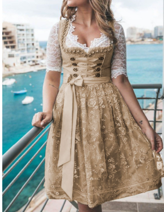 CM | elegante conjunto de señora beige con delantal y blusa