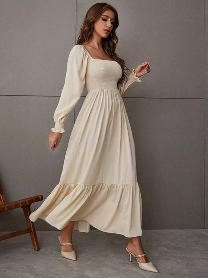 CM | Vestido largo cuadrado con mangas globo