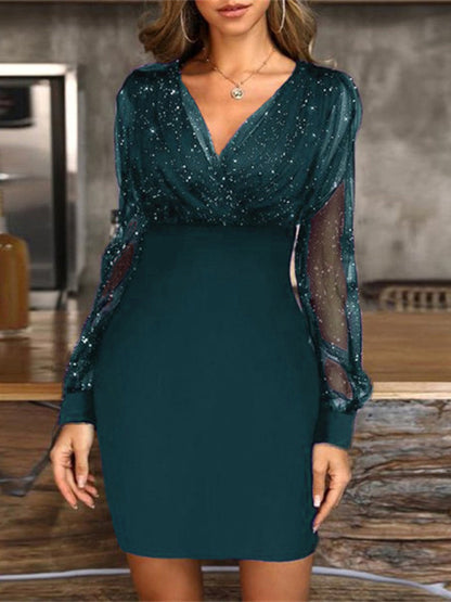 CM | Vestido corto de lentejuelas sin tirantes