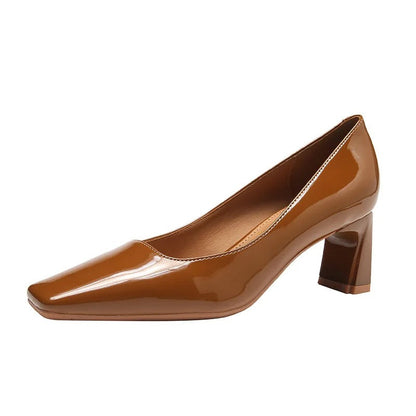 CM | Zapatos con tacón de bloque brillante