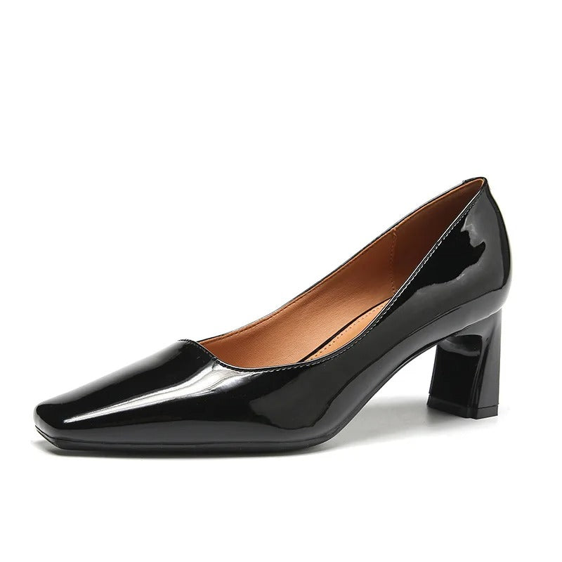 CM | Zapatos con tacón de bloque brillante