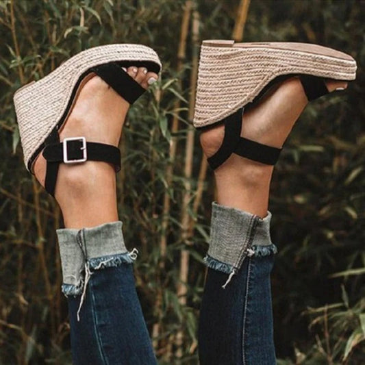 CM | Sandalias ortopédicas generales, cómodas y modernas