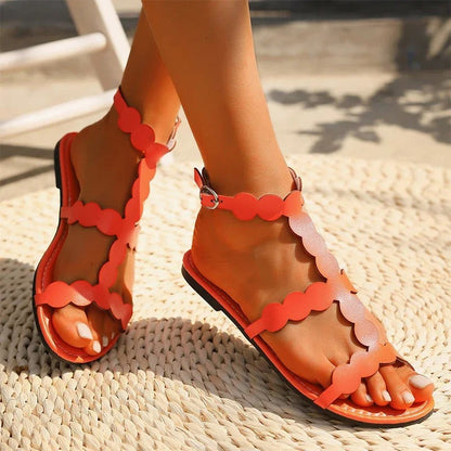 CM | Sandalias con borde dentado