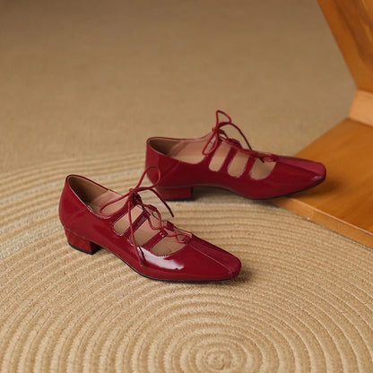 CM | Sandalias con cordones