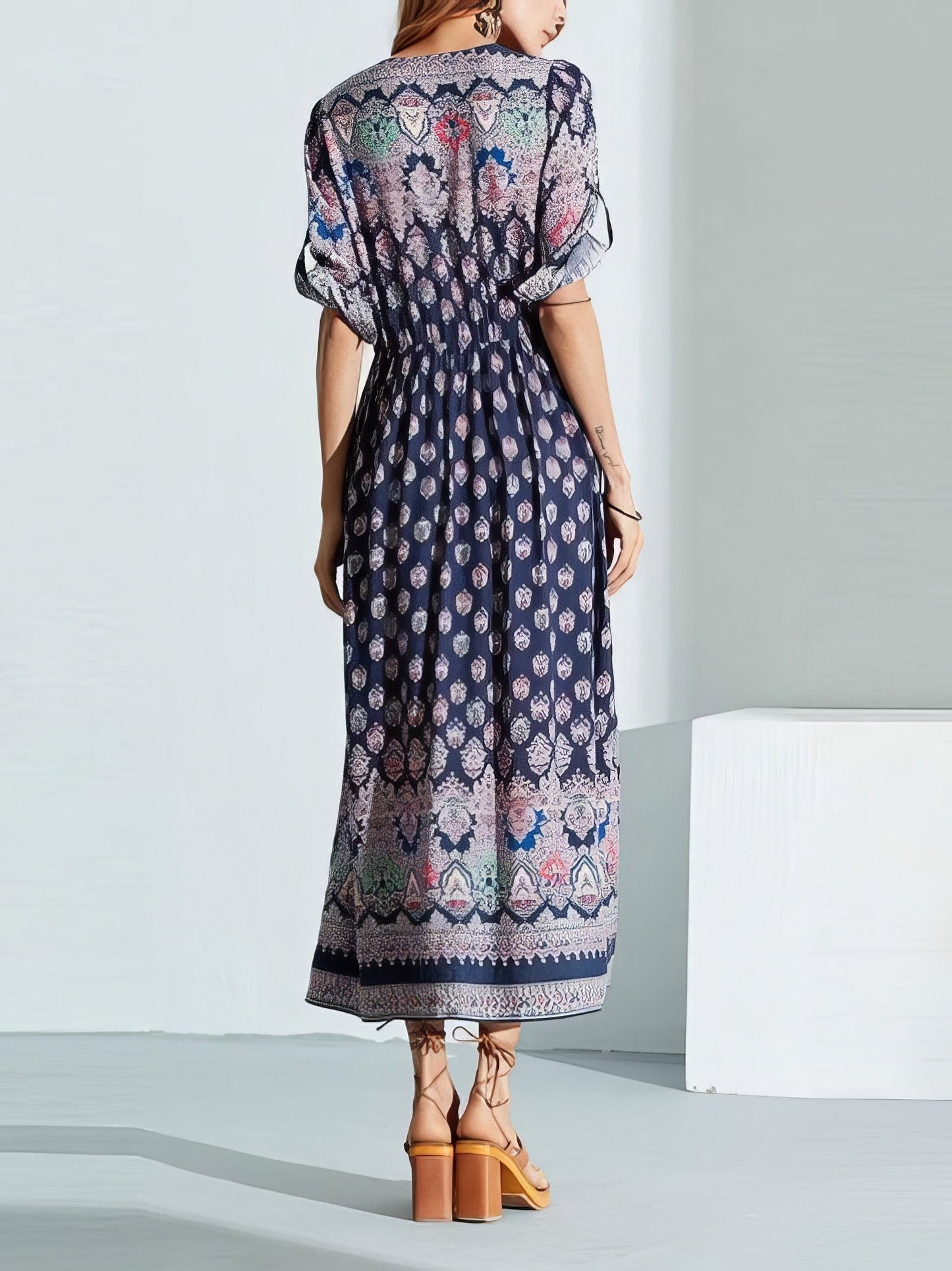 CM | Vestido largo bohemio de manga media y cuello en V
