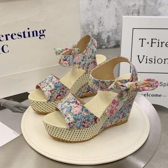 CM | Cuñas Zapatos con tacón