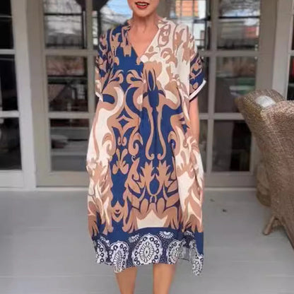 CM | Vestido midi ajustado con elegante estampado