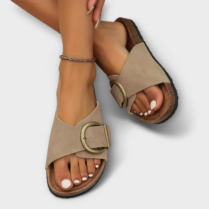 CM | - Sandalias cómodas y a la moda
