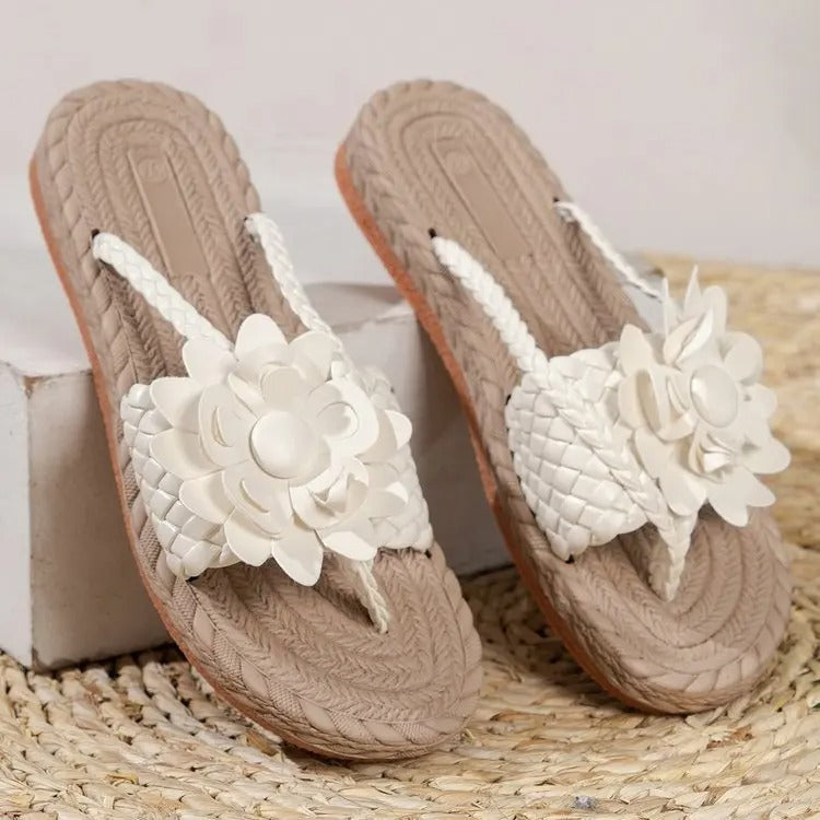 CM | Sandalias de moda con flores