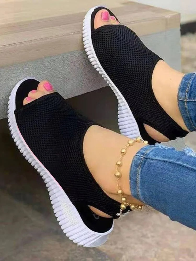 CM | Sandalias cerradas para mujer