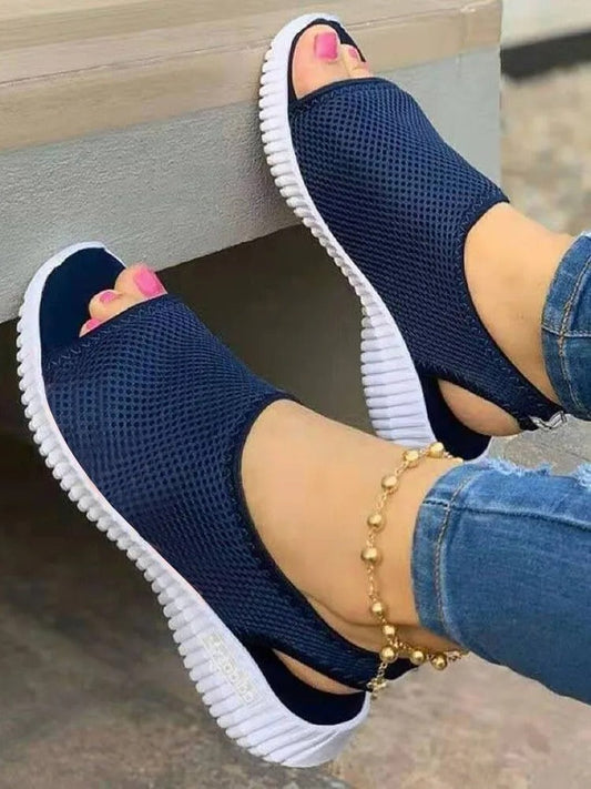 CM | Sandalias cerradas para mujer