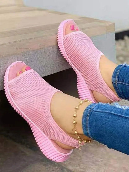 CM | Sandalias cerradas para mujer