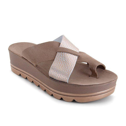 CM | Elegantes sandalias de plataforma con tiras cruzadas